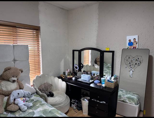 2 BEDROOM TOWNHOUSE FOR SALE IN SUNNINGHILL
